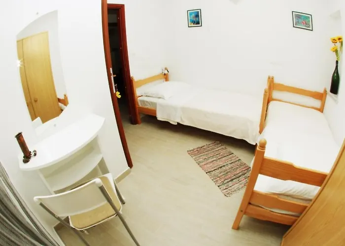 In With Terrace, Air Conditioning, Wi-fi 公寓